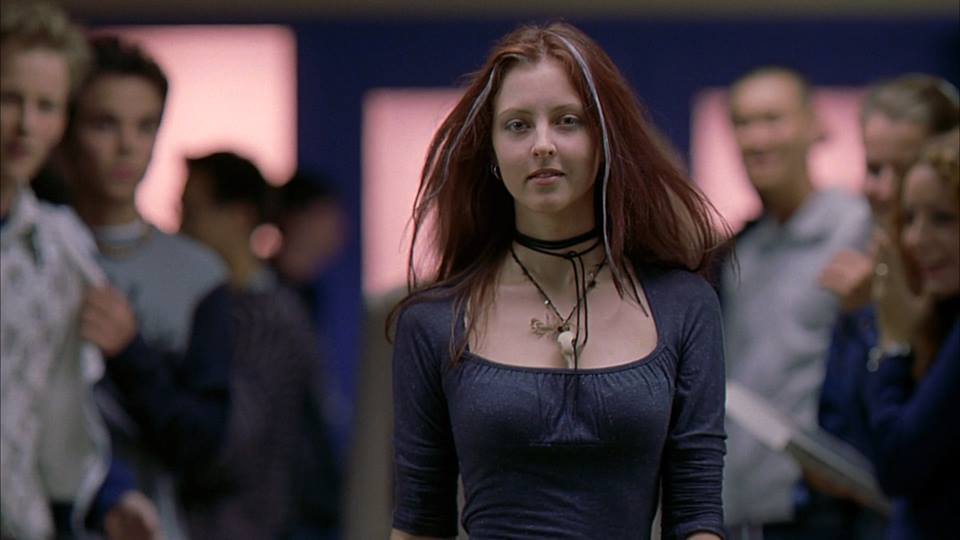 Top Werewolf Movies to Watch This Winter - Fright Club Podcast 5 Top Werewolf Movies to Watch This Winter - Fright Club Podcast Ginger Snaps (2000)