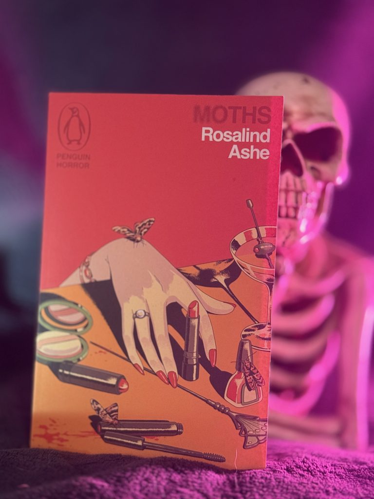 Moths - Penguin Horror Rosalind Ashe