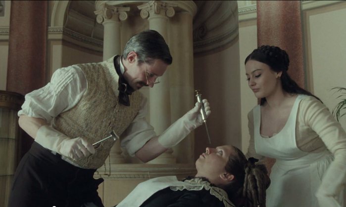 The Heart and Soul of Horror Review Websites. Beauty Horror: The gore-geous fairy tale micro-genre