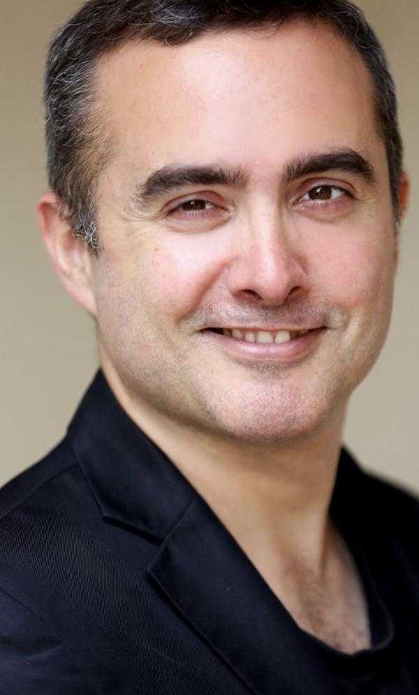 Simon Willshire as DANIEL