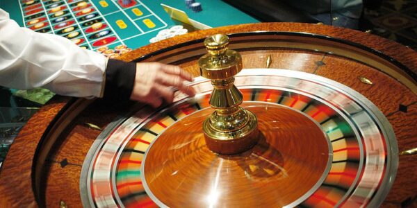 Online Casinos: How Background Music Shapes Play Today