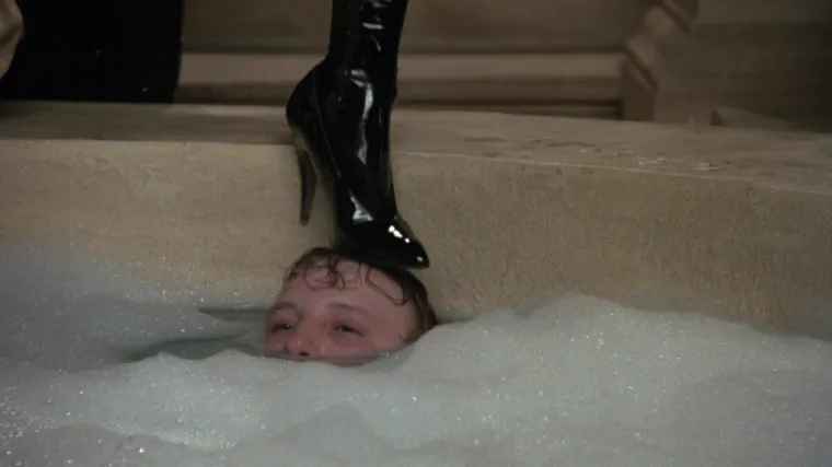 The Lair of the White Worm (1988)